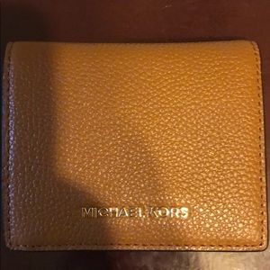 MK mini wallet